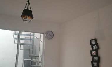 CASA EN VENTA EN APODACA NL ZONA VALLE DE SAN MIGUEL SECTOR II/PRIVADA 3 NIVELES