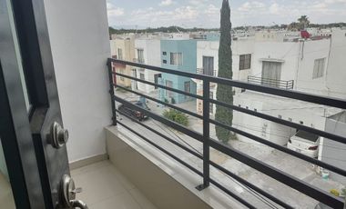 CASA EN VENTA EN APODACA NL ZONA VALLE DE SAN MIGUEL SECTOR II/PRIVADA 3 NIVELES