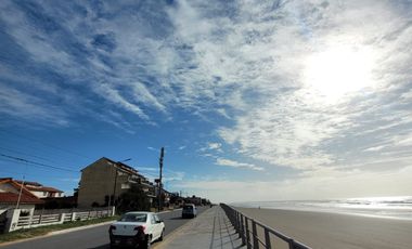 DEPARTAMENTO EN VENTA CON VISTA AL MAR, MAR DEL TUYÚ COSTA ATLANTICA