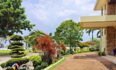 Furnished House with Huge Landscape GArden in Amara Subdivision Cebu