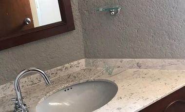 CASA EN RENTA FRACCIONAMIENTO SANTA CRUZ GUADALUPE, ZAVALETA