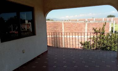 Con Escritura Pública, Ex Rancho Lechería Sólo una Cuadra de la Carretera a Ciudad de México Todo Plano y Adecuado en Cuautla Morelos