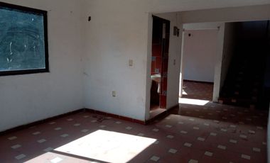 Con Escritura Pública, Ex Rancho Lechería Sólo una Cuadra de la Carretera a Ciudad de México Todo Plano y Adecuado en Cuautla Morelos