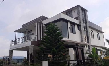 FOR SALE!  5BR House near Tagaytay only 18.5M