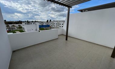 CASA EN VENTA CUAUTLANCINGO FRACCIONAMIENTO PRIVADO FRENTE A ALBERCA Y ÁREA VERDE
