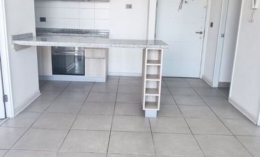 DEPTO CASI NUEVO 2D/1B CON ESTACIONAMIENTO M. R. DE ARAYA