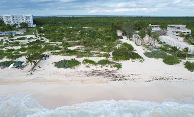 Venta Terreno frente al mar Isla Blanca Cancun