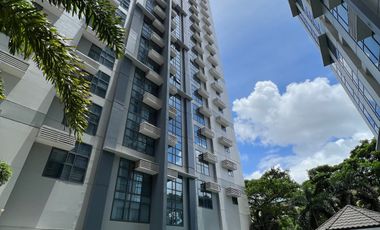 Viceroy condo with parking within Mckinley Hill