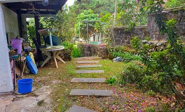 5 Bedrooms 3-Storey House with OVERLOOKING MOUNTAINOUS VIEW (Monterrazas, Itogon, Benguet)