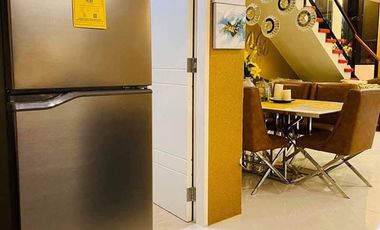 5-Bedroom Elegant House Near Airport