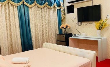 5-Bedroom Elegant House Near Airport