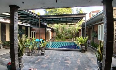 Ruko, Rumah dan Gudang Luas di Guwosari Pajangan