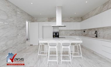BELLA CASA EN CONDOMINIO DE 10 CASAS DE ESTRENO 3ER PISOS, ACABADOS A1, Y CUENTA CON UNA EXCELENTE ILUMINACIÓN NATURAL, AMBIENTES AMPLIOS Y CÓMODOS, D