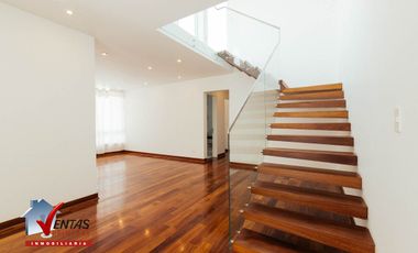 BELLA CASA EN CONDOMINIO DE 10 CASAS DE ESTRENO 3ER PISOS, ACABADOS A1, Y CUENTA CON UNA EXCELENTE ILUMINACIÓN NATURAL, AMBIENTES AMPLIOS Y CÓMODOS, D