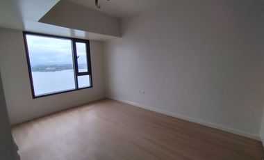 Condo for sale in Mandaue City, Mandani Bay, 2-br facing Mactan