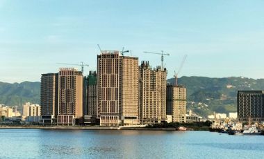 Condo for sale in Mandaue City, Mandani Bay, 2-br facing Mactan