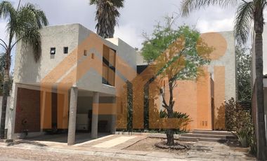 Casa en venta en La Piedra