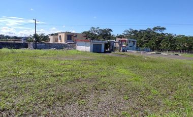 2 TERRENOS FRENTE AL AEROPUERTO LAGO AGRIO