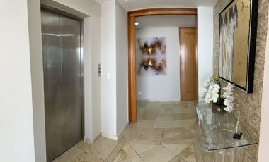 Condominio en Renta vacacional en Shangri La Marina Vallarta,  Puerto Vallarta.