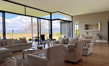 PR21147 Casa en arriendo en el sector Guarne