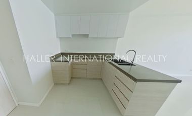 9XX Mandani Bay Suites Tower 1