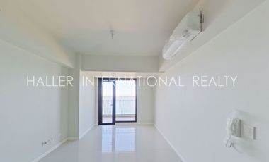 9XX Mandani Bay Suites Tower 1