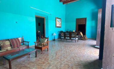 Casa con Terreno Amplio en Chicxulub, Chicxulub Pueblo