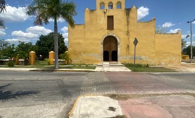 Casa con Terreno Amplio en Chicxulub, Chicxulub Pueblo