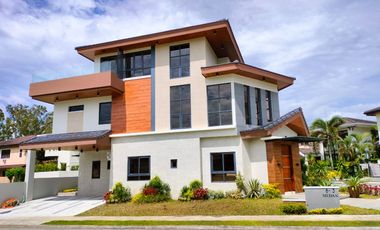 House and Lot For Sale in South Forbes Mansion Silang