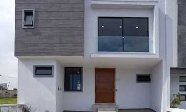 CASA EN VENTA ARGENTA