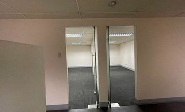 170 sqm Office Space for Rent in Makati City (along Don Chino Roces Avenue, Brgy. Pio del Pilar)