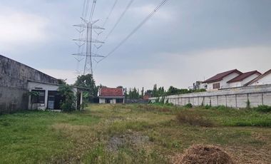 Sewa tanah murah di Krian Sidoarjo, cocok untuk parkir truck, kontaener, dll.