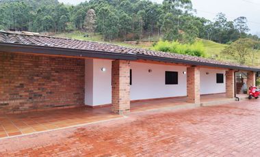 PR16547 Casa en renta en la mina