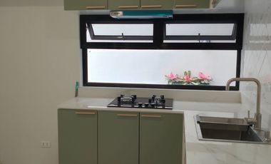 Brand New House and lot For sale 5 Bedroom and 2 Car garage in Greenwoods Pasig City PH2812