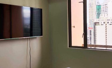 One Bedroom Condo Unit Near Greenbelt area, Legaspi Vill, Makati City