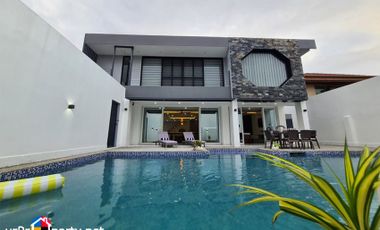 for sale furnished house and lot with 5 bedroom plus swimming pool in corona del mar talisay cebu