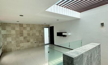 Casa en Renta en Lomas de Angelópolis I