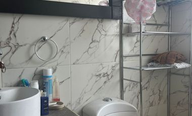 CASA CONFORTABLE  6 DORMITORIOS AL LADO DE PARQUE EN ZONA RESIDENCIAL DE PUEBLO LIBRE