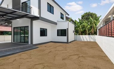 บ้านเดี่ยว 2 ชั้น รีโนเวทใหม่ หมู่บ้านกฤษดานคร 10 รัตนาธิเบศร์ ติดถนนใหญ่ ใกล้รถไฟฟ้า MRT สามแยกบางใหญ่