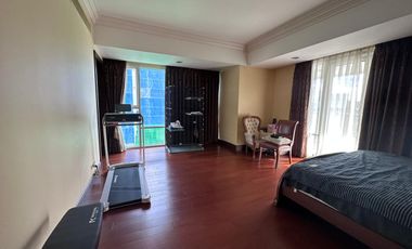 For Sale 4 Bedroom Unit in Discovery Primea Makati