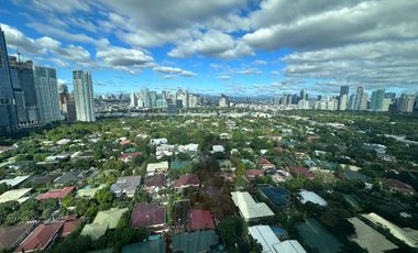 For Sale 4 Bedroom Unit in Discovery Primea Makati