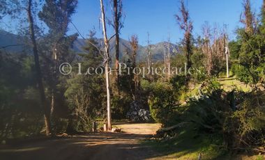 Se vende parcela de 8 ha. con cabaña y piscina en sector MIraflores, Curacaví.