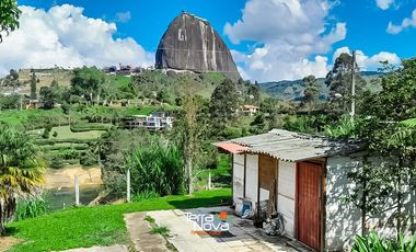 Finca con hermosa vista panorámica en venta Guatapé