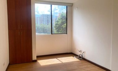 PR20942 Apartamento en arriendo en el sector Cumbres