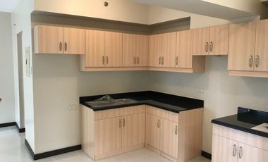 For Sale and Lease 3Bedroom with parking Sheridan Towers North Tower