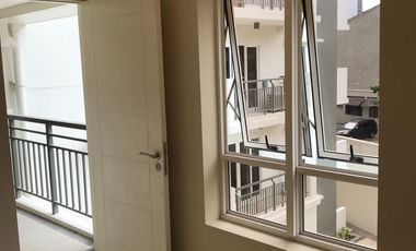 For Sale and Lease 3Bedroom with parking Sheridan Towers North Tower