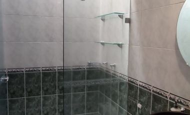 Venta de casa de dos pisos de 205.18 M2,en conjunto cerrado por la calle 8 al oriente de la ciudad.