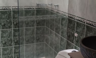 Venta de casa de dos pisos de 205.18 M2,en conjunto cerrado por la calle 8 al oriente de la ciudad.