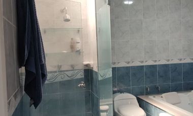 Venta de casa de dos pisos de 205.18 M2,en conjunto cerrado por la calle 8 al oriente de la ciudad.
