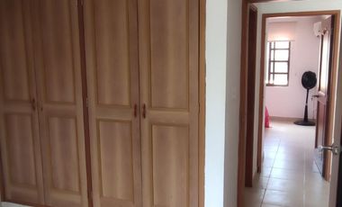 Venta de casa de dos pisos de 205.18 M2,en conjunto cerrado por la calle 8 al oriente de la ciudad.